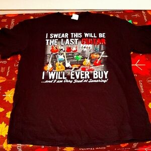 Never Worn 🎸 Guitar Tee